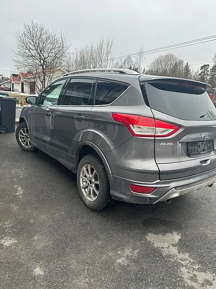 Ford Kuga 2014 photo 4