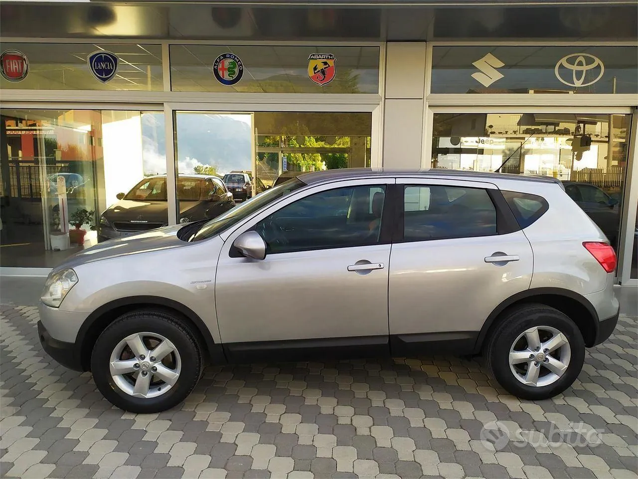 Nissan Qashqai 2008 photo 3