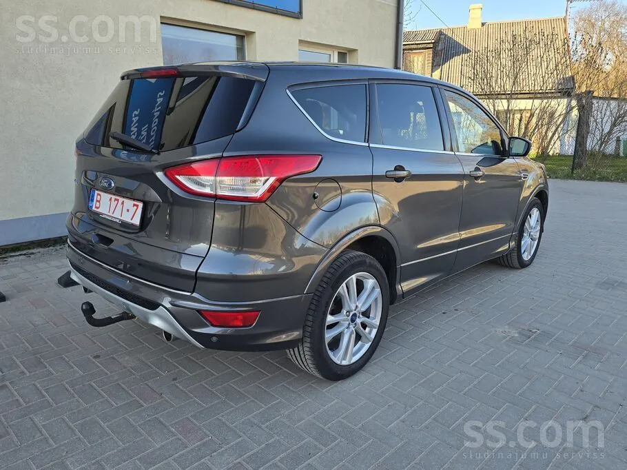 Ford Kuga 2015 photo 3