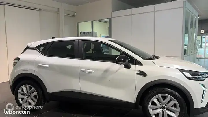 Renault Captur 2025 photo 4