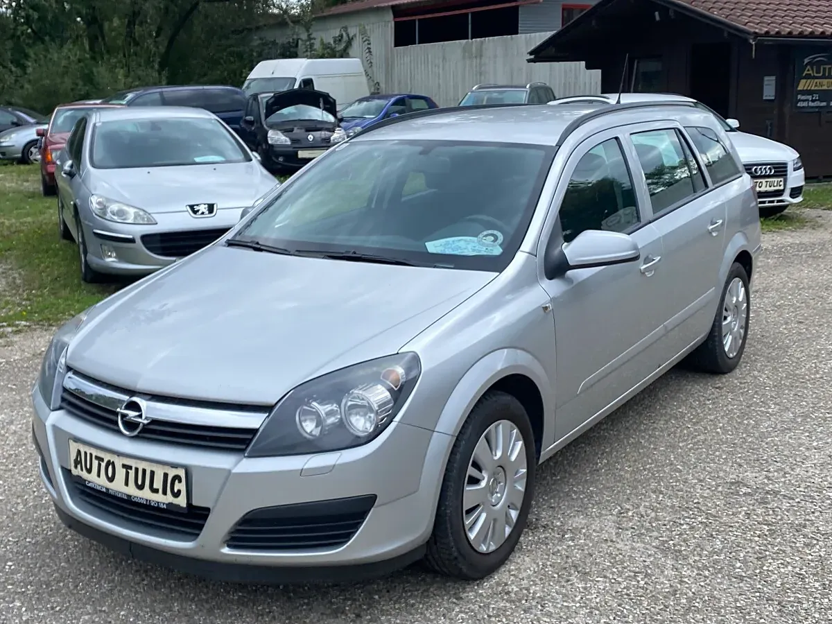 Opel Astra 2006 photo 2