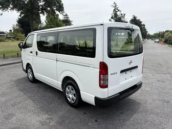 Toyota Hiace 2025 photo 3