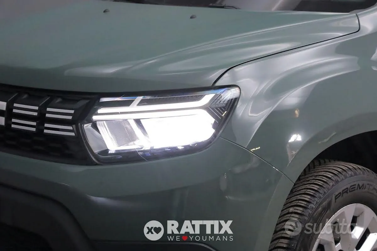 Dacia Duster 2023 photo 3