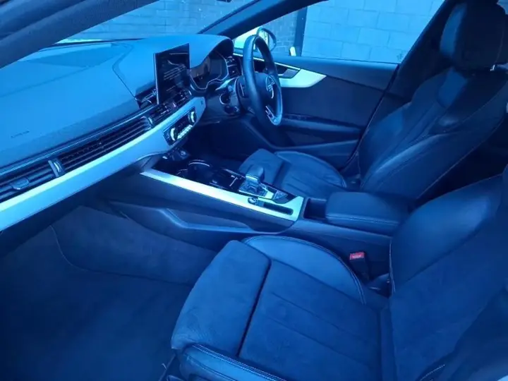 Audi A5 2023 photo 5