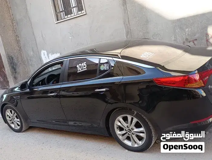 Kia K5 2011 photo 4