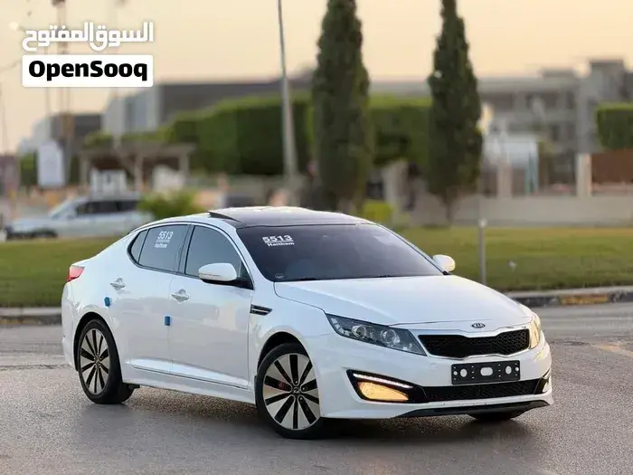 Kia K5 2011 photo 5