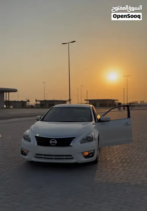 Nissan Gt-R 2013 photo 5