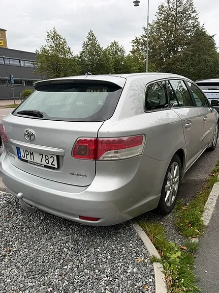 Toyota Avensis 2009 photo 3