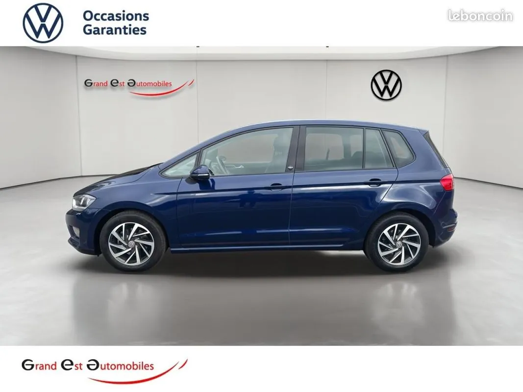 Volkswagen Golf 2017 photo 2