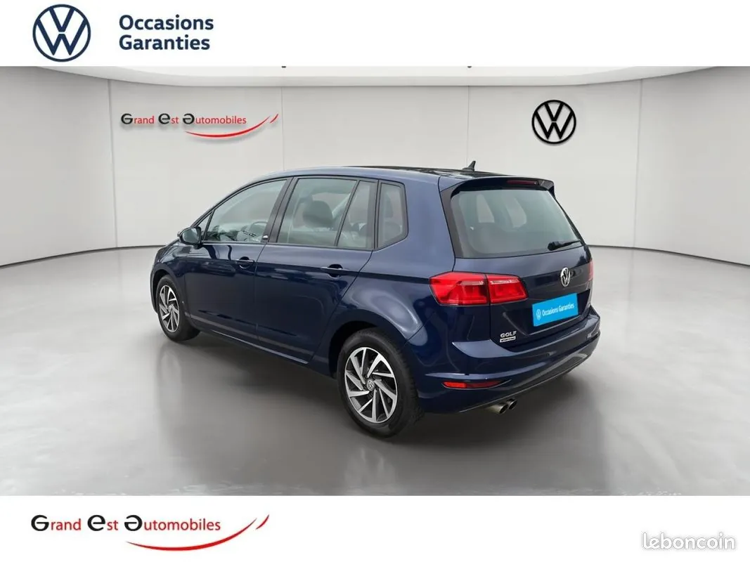 Volkswagen Golf 2017 photo 3