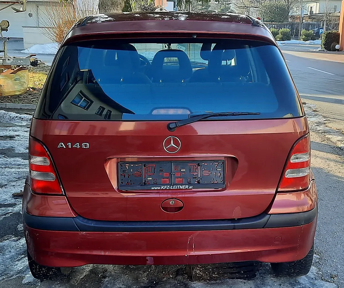 Mercedes-Benz A-Class 2003 photo 2