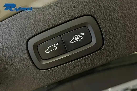 Volvo V60 2025 photo 4
