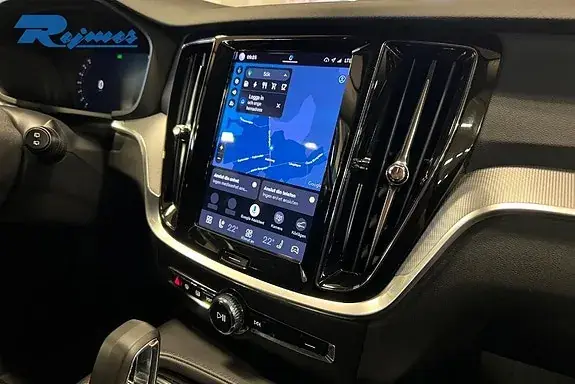 Volvo V60 2025 photo 3