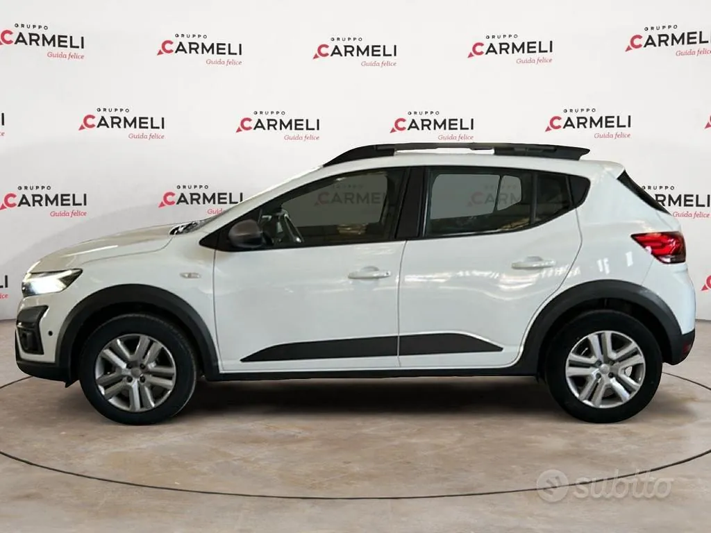 Dacia Sandero Stepway 2023 photo 2
