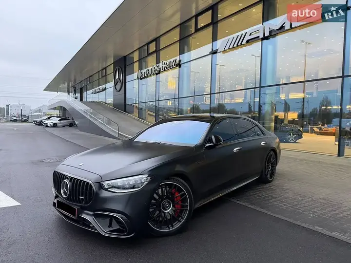 Mercedes-Benz S-Class 2024 photo 2