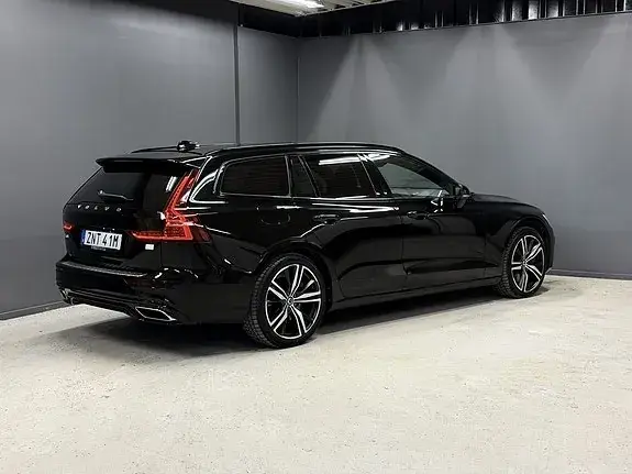 Volvo V60 2021 photo 4