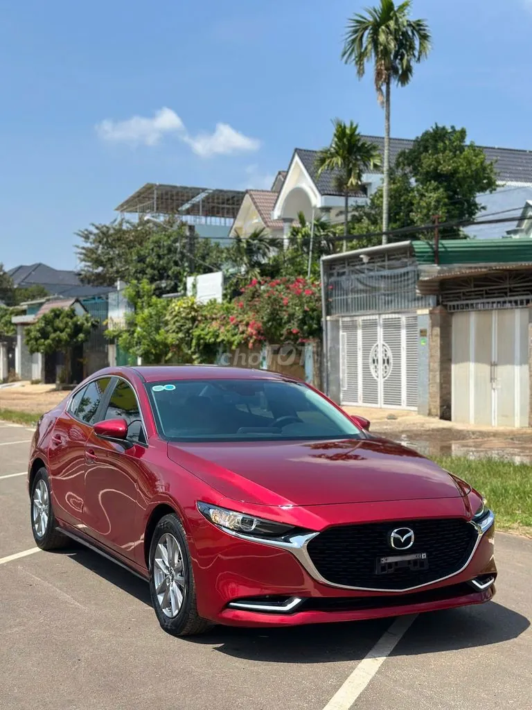 Mazda 3 2023 photo 2