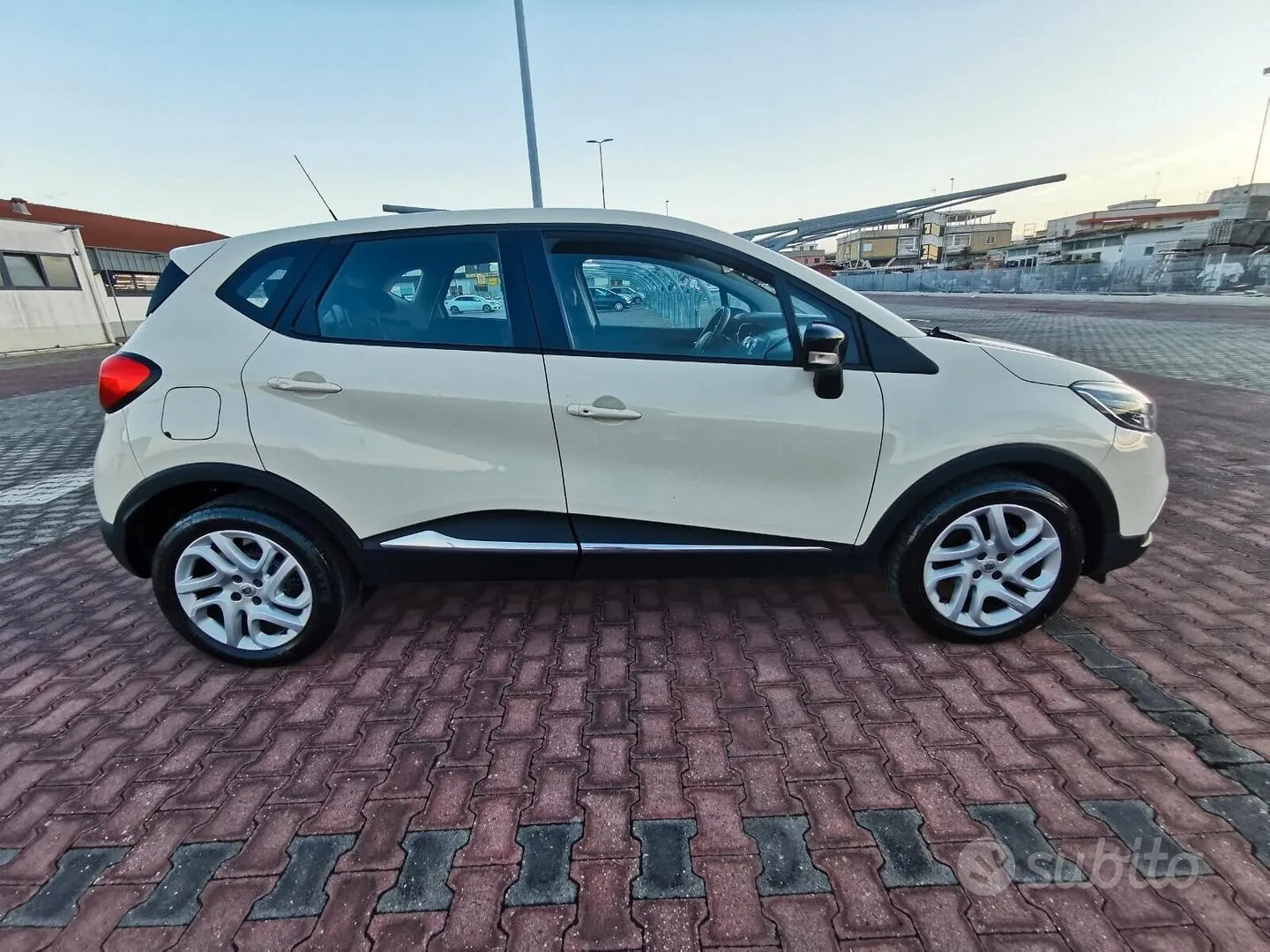 Renault Captur 2015 photo 5