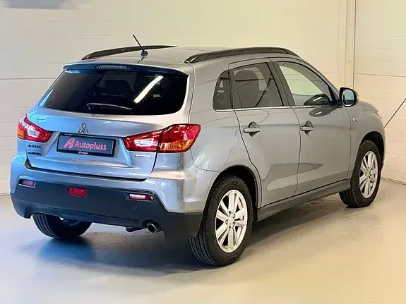 Mitsubishi Asx 2011 photo 5