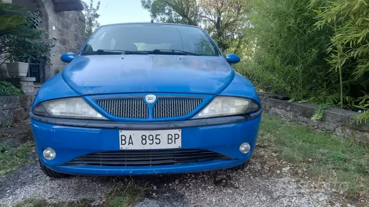 Lancia Y 1998 photo 3