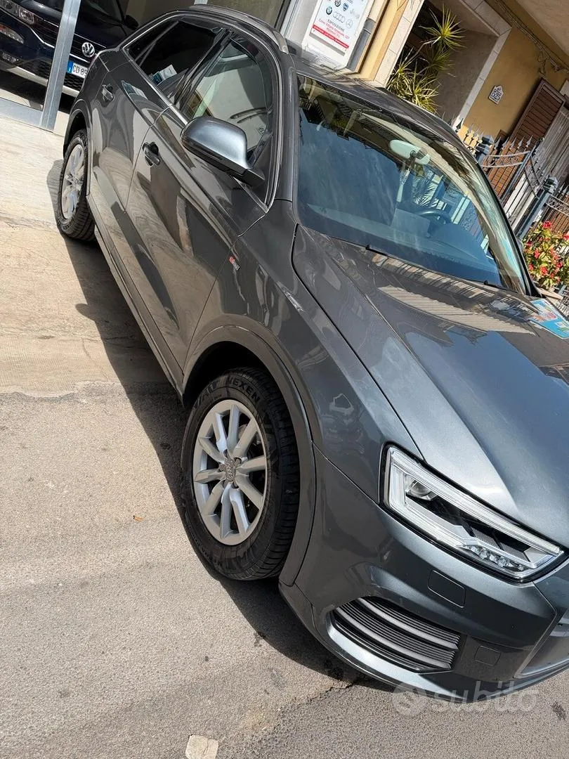 Audi Q3 2015 photo 2