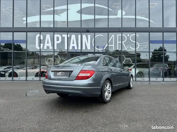 Mercedes-Benz C-Class 2012 photo 3