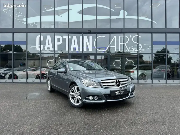 Mercedes-Benz C-Class