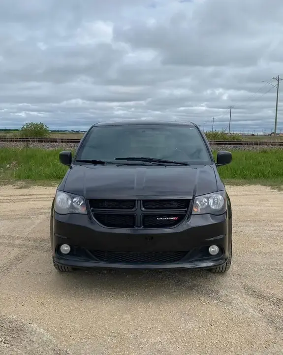Dodge Grand Caravan 2018 photo 2