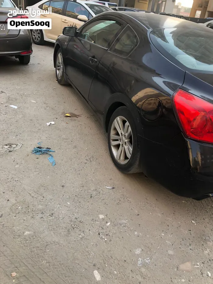 Nissan Altima 2010 photo 4