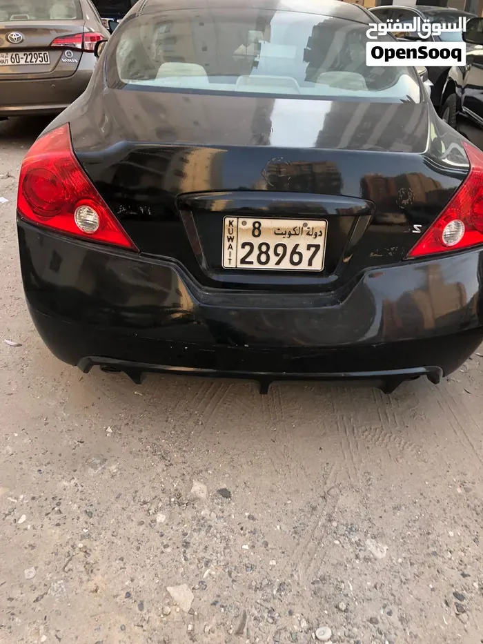 Nissan Altima 2010 photo 3