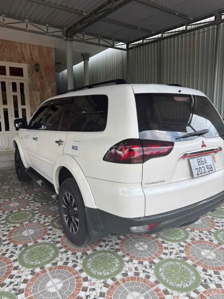 Mitsubishi Pajero Sport 2016 photo 2