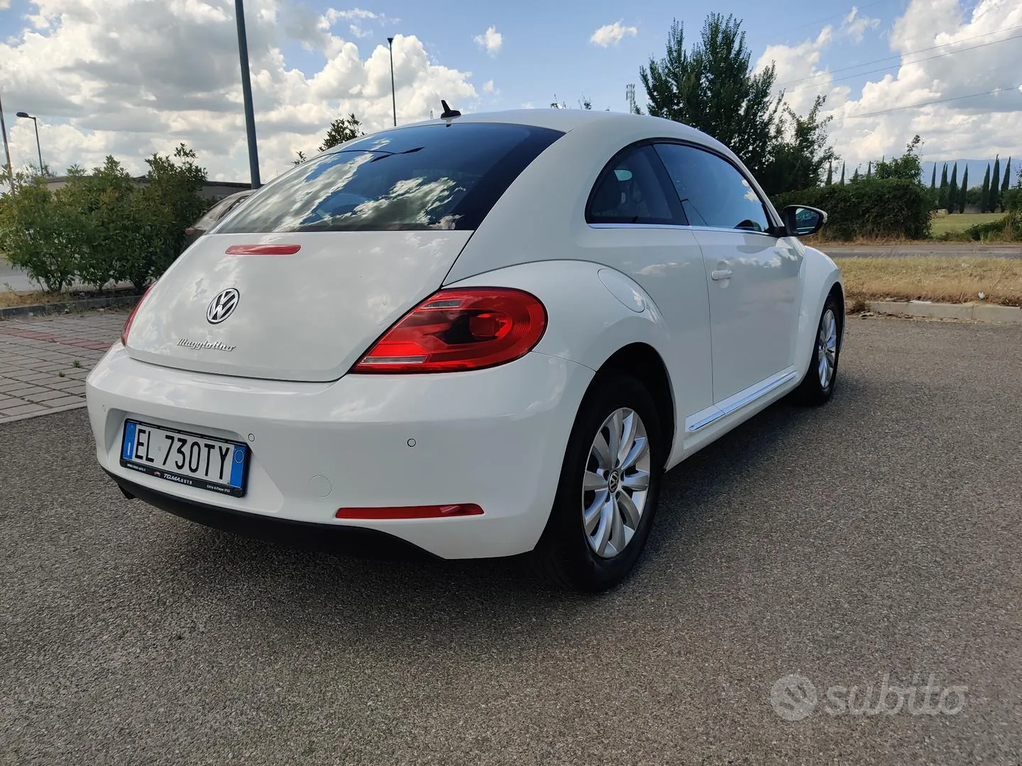 Volkswagen Maggiolino 2012 photo 5