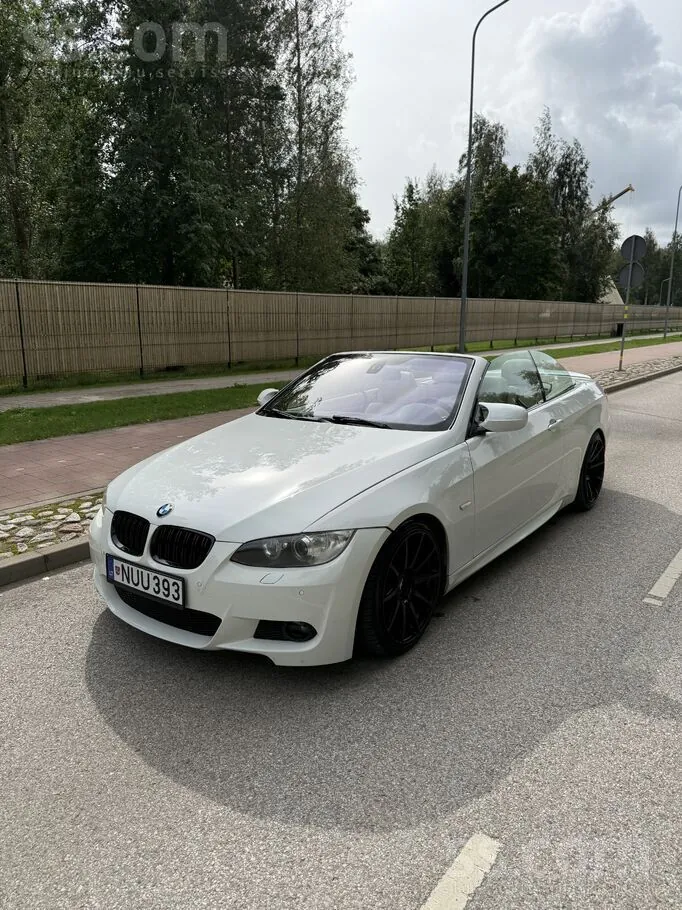 BMW 335I 2010 photo 2