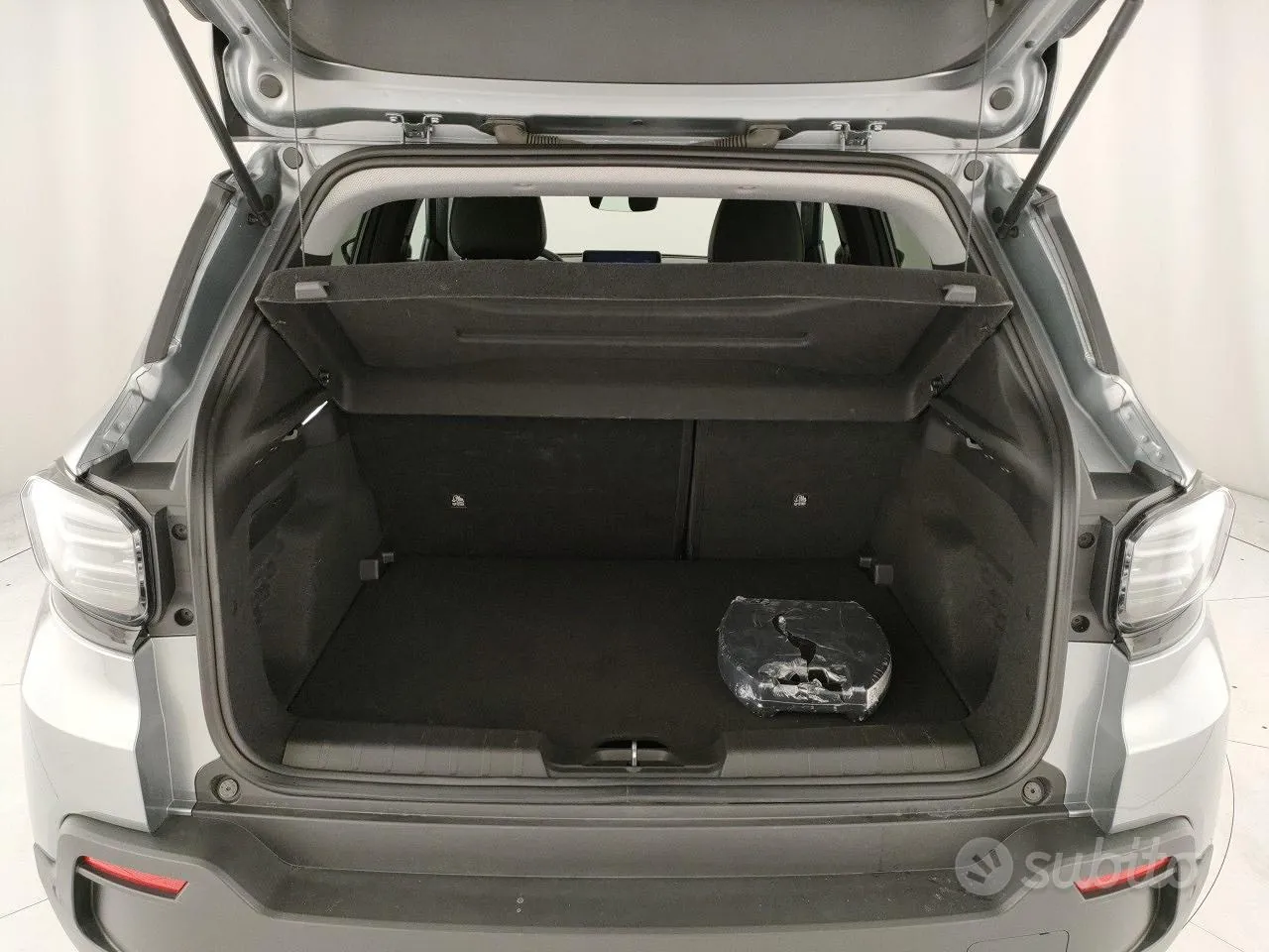 Jeep Avenger 2025 photo 4
