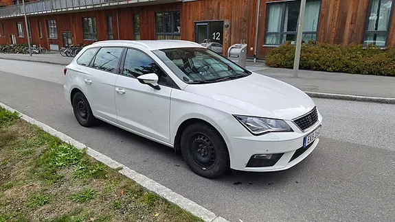 Seat Leon 2020 photo 2