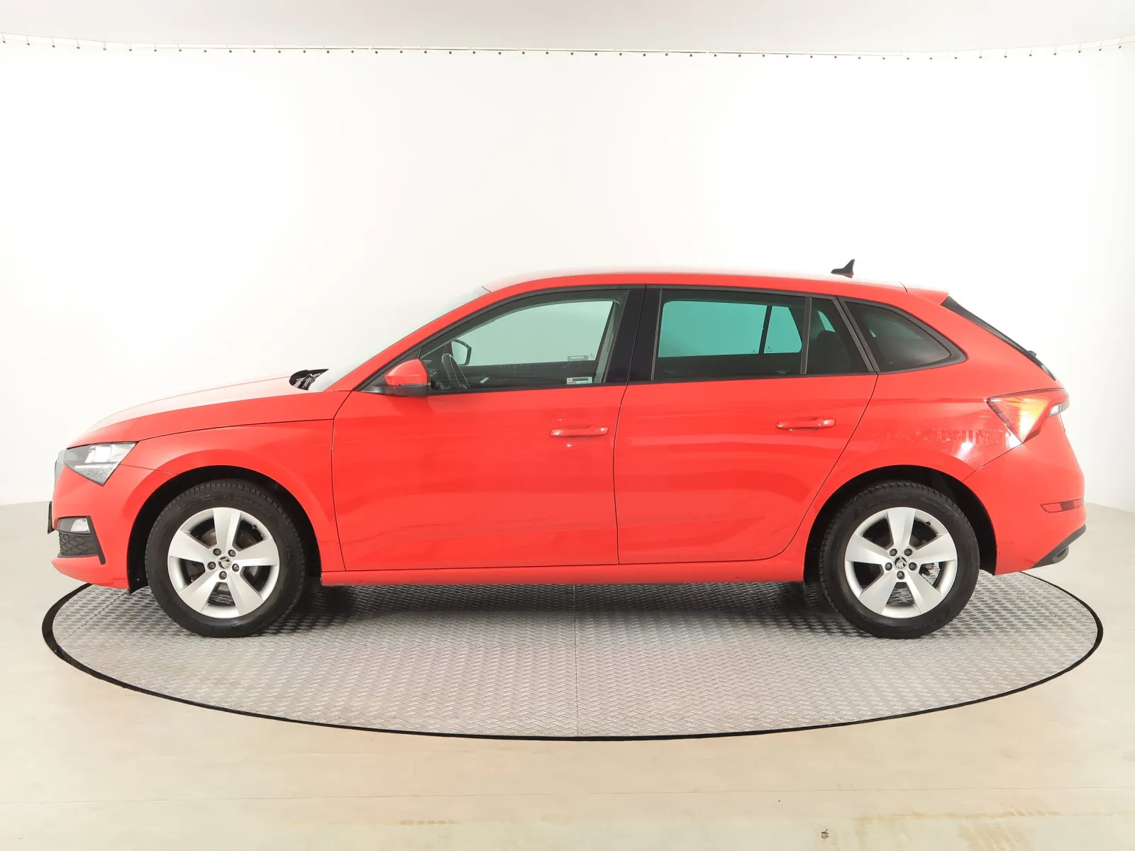Skoda Scala 2020 photo 2