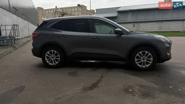 Ford Escape 2021 photo 4