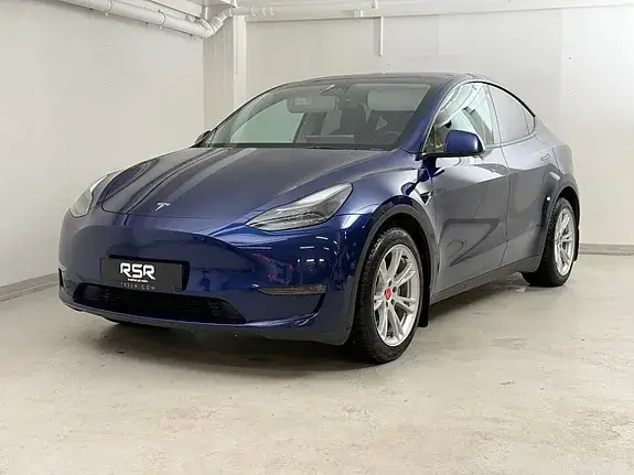 Tesla Model Y 2022 photo 2