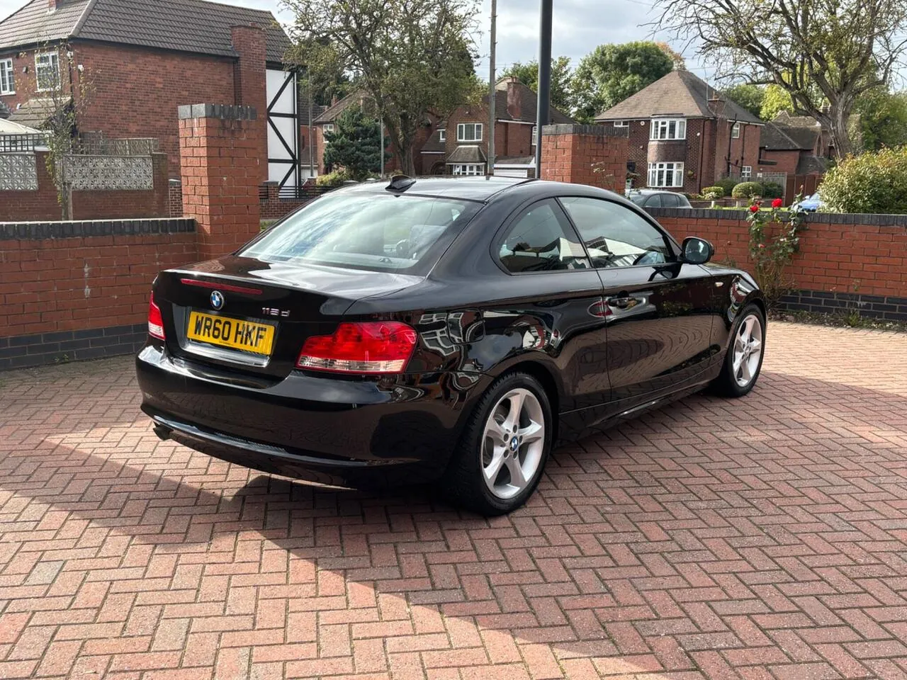 BMW 1 Series 2010 photo 4