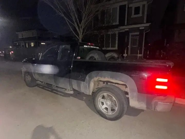 Chevrolet Silverado 1500 2011 photo 2
