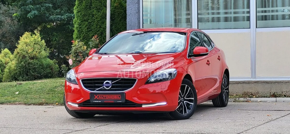 Volvo V40