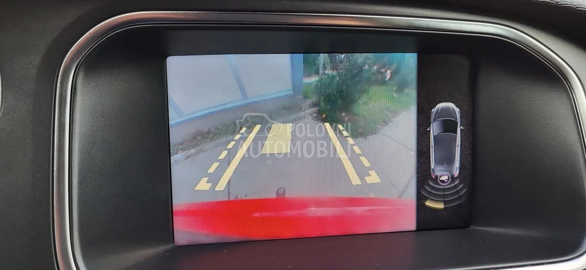 Volvo V40 2013 photo 3