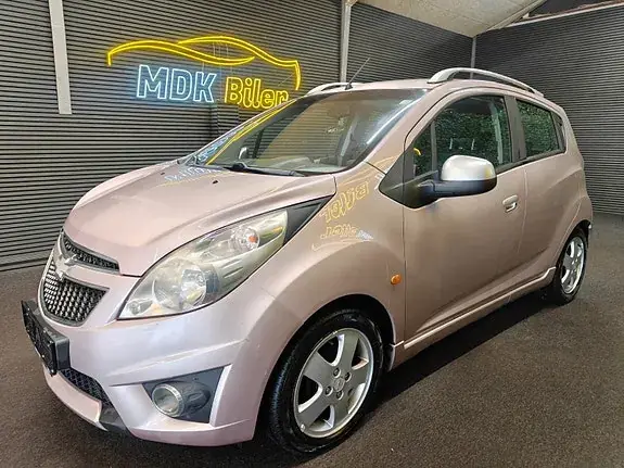 Chevrolet Spark 2011 photo 2