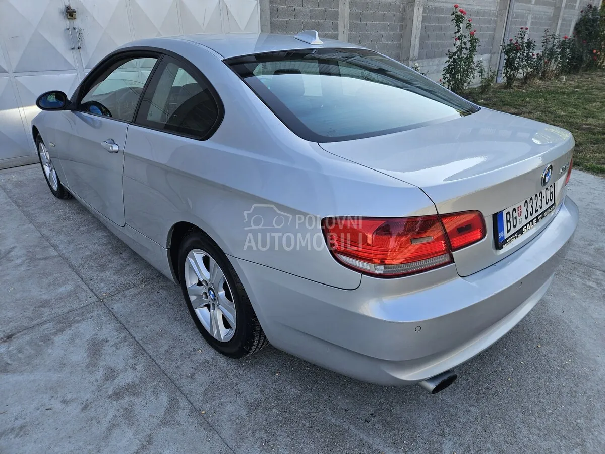BMW 320 2008 photo 2