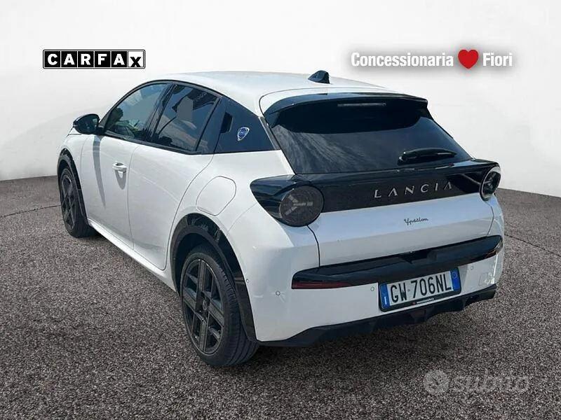 Lancia Ypsilon 2024 photo 4