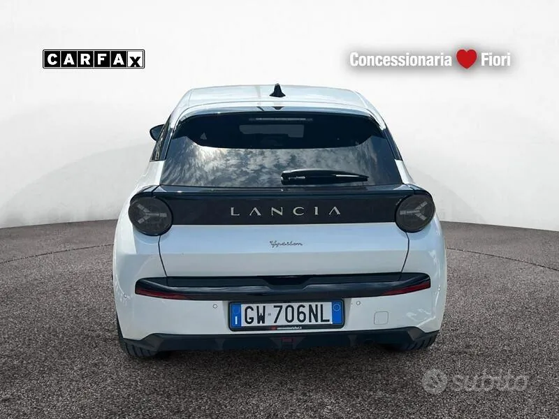 Lancia Ypsilon 2024 photo 5