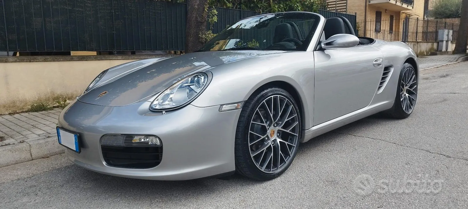 Porsche Boxster 2005 photo 2