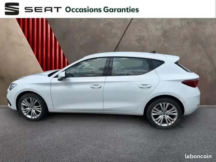 Seat Leon 2025 photo 2