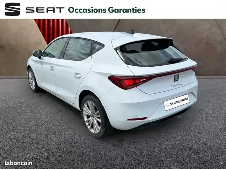 Seat Leon 2025 photo 4