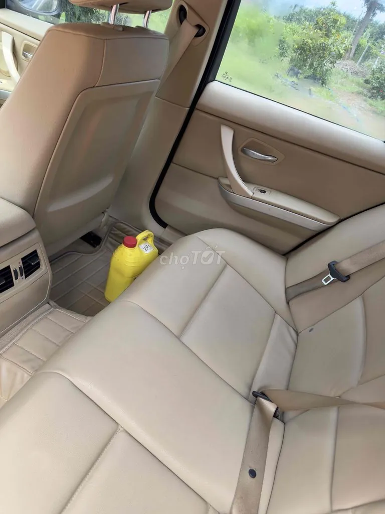 BMW 320I 2009 photo 5